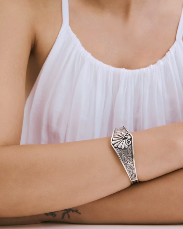 Anthemion Palmette Cuff Bracelet - Image 3