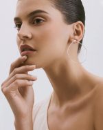 Ovalia - Silver Oval Hoop Earrings